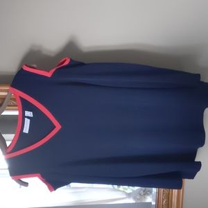 Navy/red V Neck